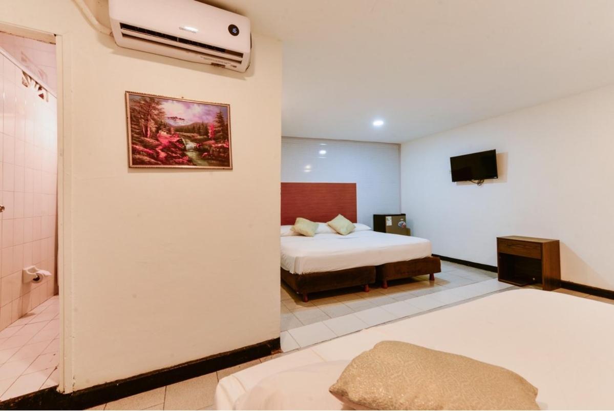 Hotel Continental Sai San Andrés Exteriör bild